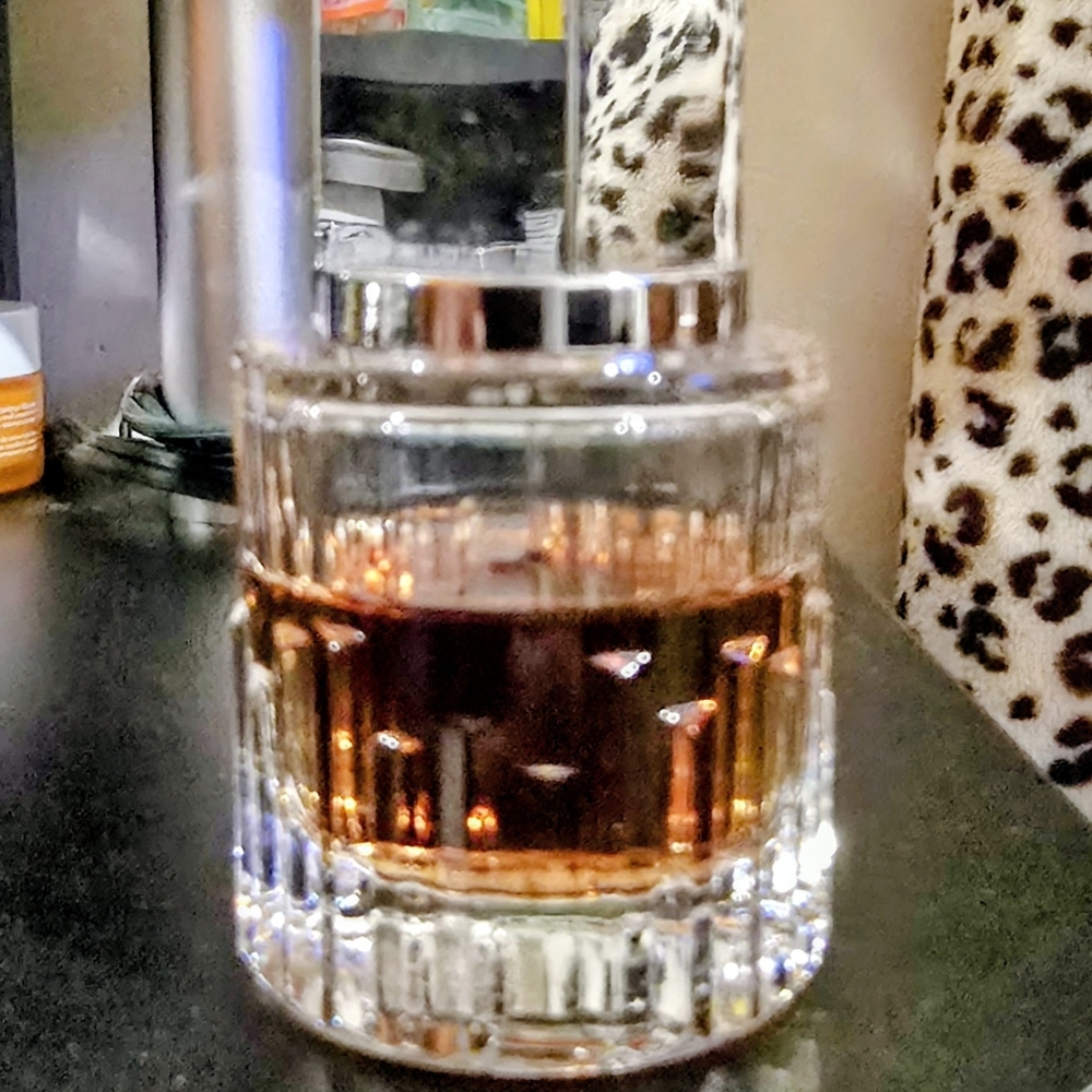 Jimmy Choo Illicit Perfume.